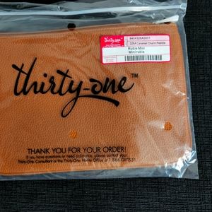 Thirty one Rubie Mini